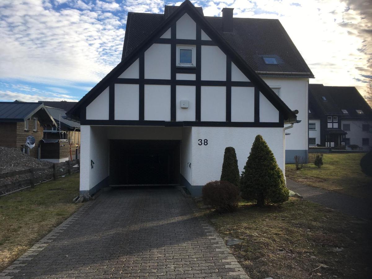 Appartement An Der Erlebniskappe Mit Fahrradkeller Winterberg Exterior photo